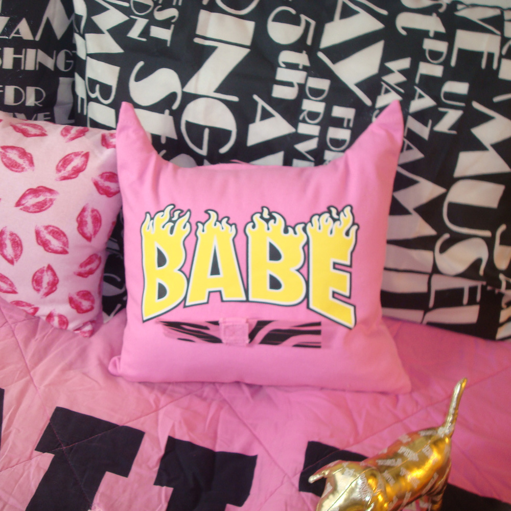 cat throw pillow - Picture 2 of 8